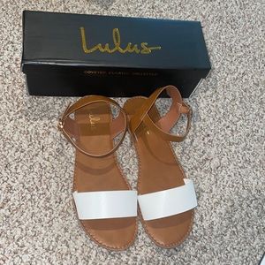 Lulu’s sandals 8.5